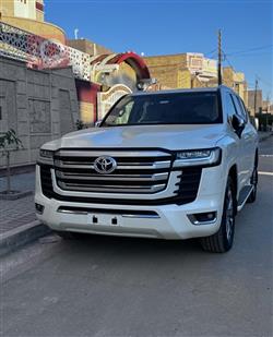 تويوتا لاندكروزر